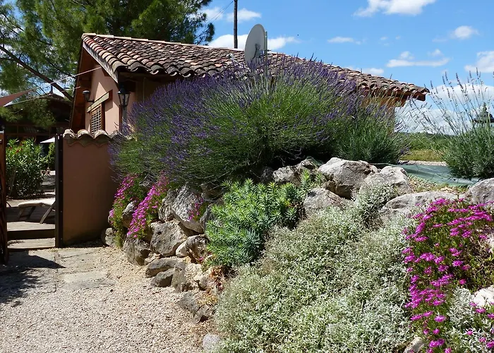 Alojamento de Acomodação e Pequeno-almoço D'hotes Au Val Dormant