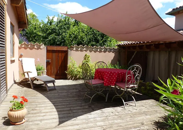 D'hotes Au Val Dormant Alojamento de Acomodação e Pequeno-almoço